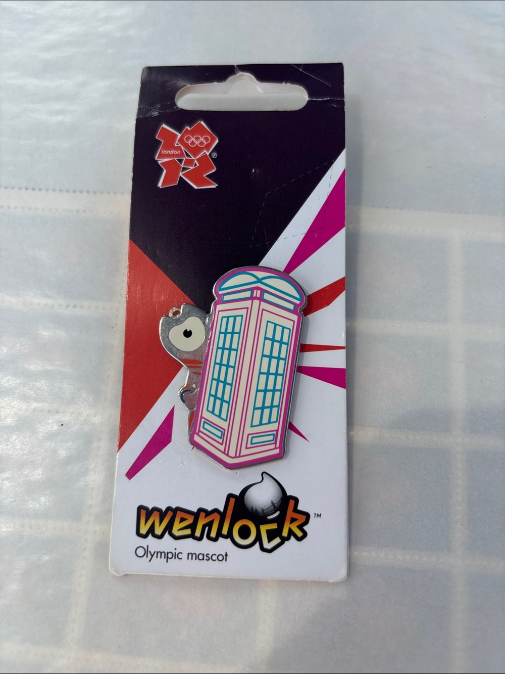 Wenlock Pink Phone Booth Enamel Pin - Olympic Mascot
